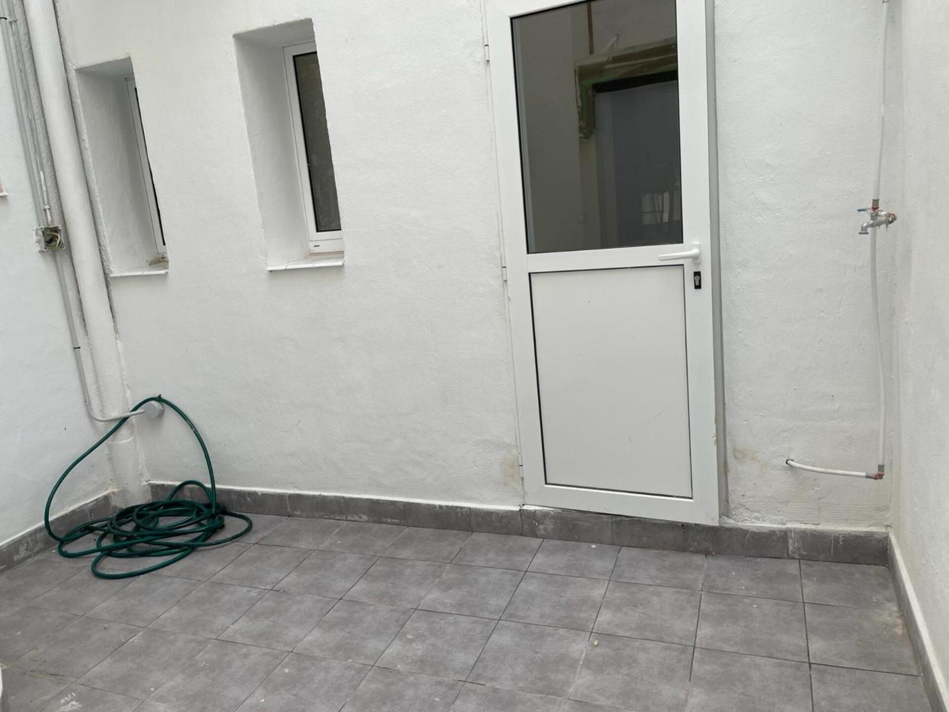 U1 Ap Nuevo, Bien Comunicado Madrid Centro Apartman Kültér fotó